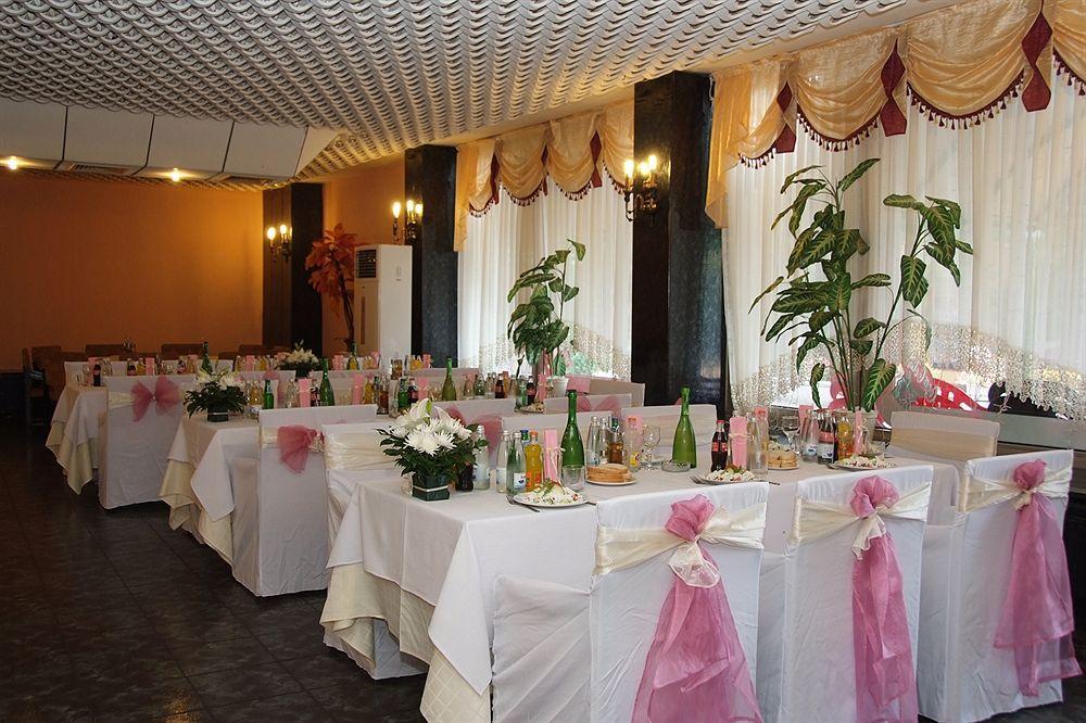 Elbrus Hotel Pazardzhik Luaran gambar